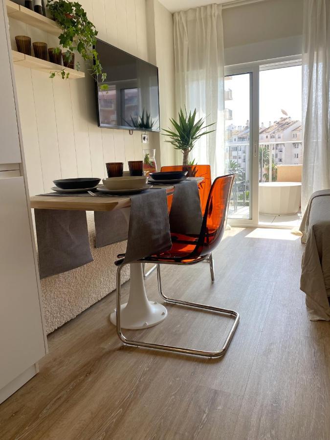Minerva Estudio Suite White Jasmine, Beach And Pool בנאלמדנה מראה חיצוני תמונה