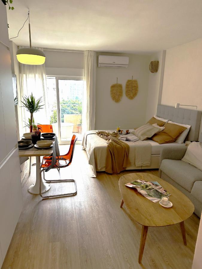 Minerva Estudio Suite White Jasmine, Beach And Pool בנאלמדנה מראה חיצוני תמונה