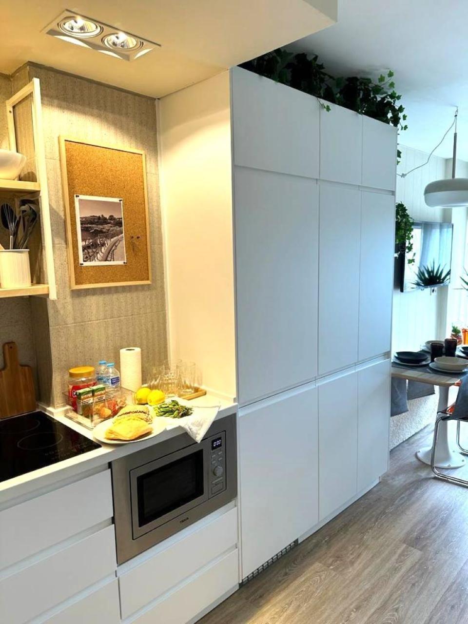 Minerva Estudio Suite White Jasmine, Beach And Pool בנאלמדנה מראה חיצוני תמונה